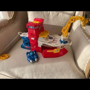 Rescue bots high tide boat with high tide